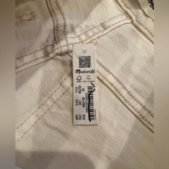 NWT Madewell straight in vintage 
Crème colored 
Size 29 - Picture 5 of 7